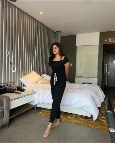 Call Girls Service in Siwana